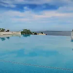 Vue - Piscine - Tennis - 2p Avec Jardin - Apartamento *