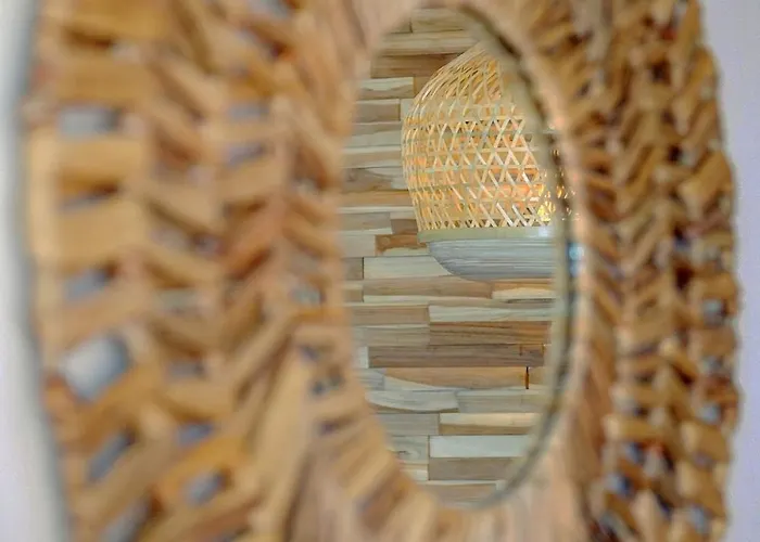 T2 Vue - Piscine - Jardin - Tennis - *