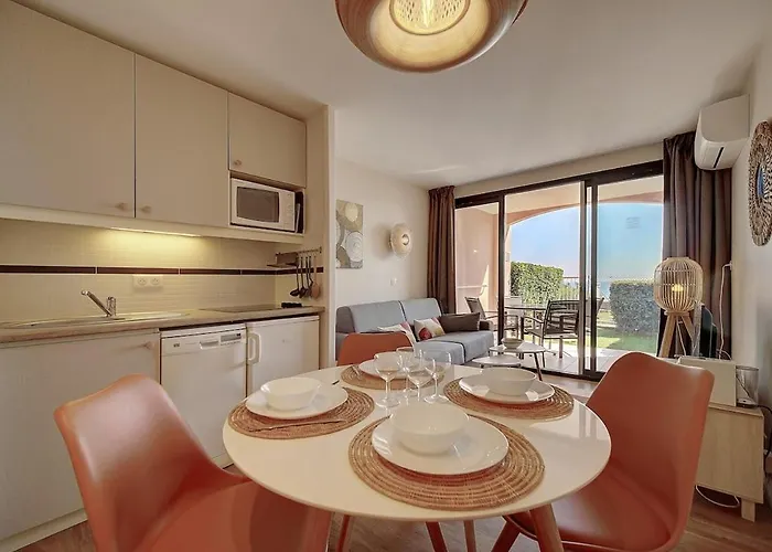 T2 Vue - Piscine - Jardin - Tennis - Apartamento